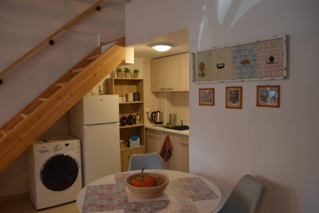Evanthia Apartment イラクリオン エクステリア 写真